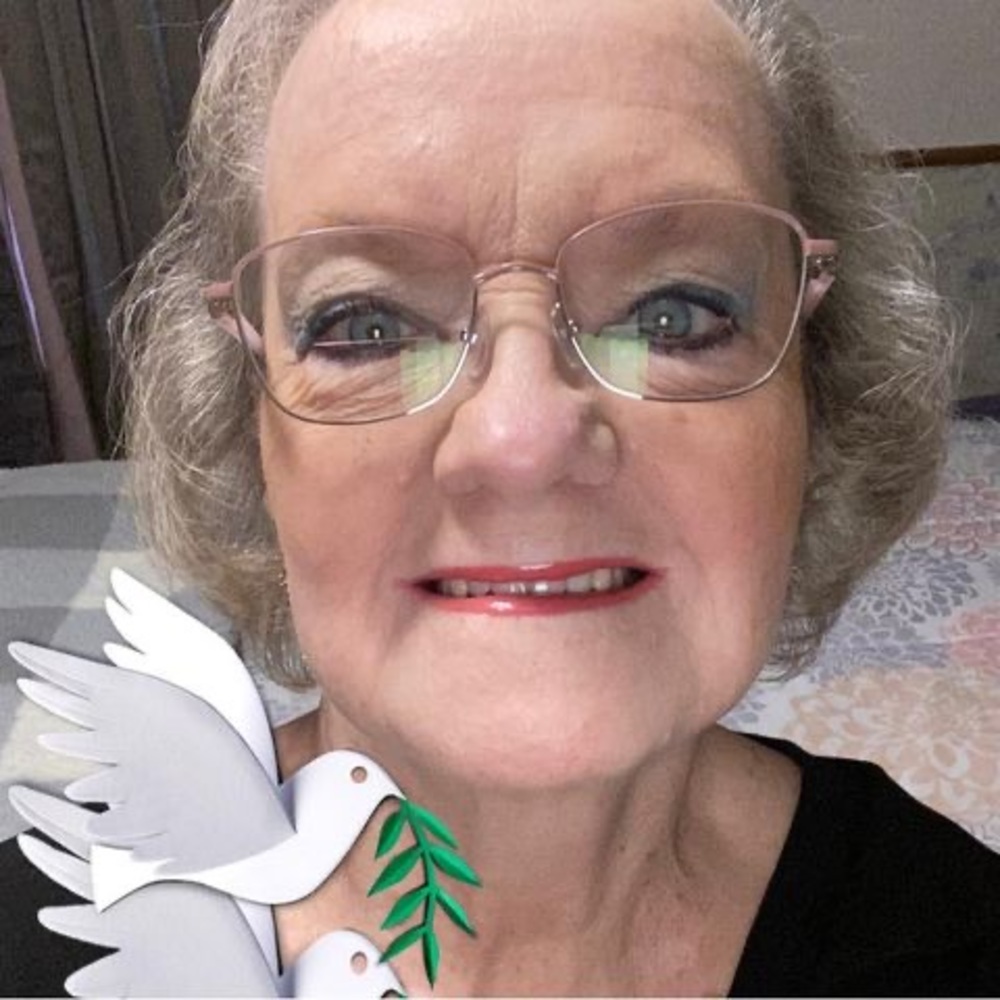 Meet your Posher, Linda